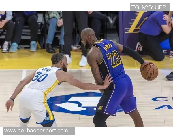 赛季场均25分真实命中率超60表现分析KD15次断档库里与詹姆斯各9次