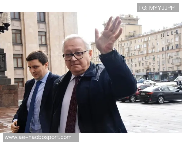 热那亚体育总监马尔科奥托利尼正式辞职引发关注与讨论