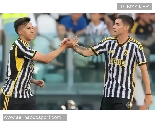 尤文旧将若热因不满裁判判罚做手铐手势被红牌罚下引发争议