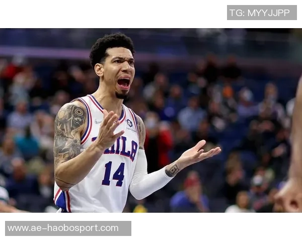 约维奇重摔受伤退场X光检查结果无异常明日将进行MRI检查评估伤情